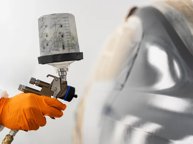 ESPECIALISTAS EN CHAPA Y PINTURA