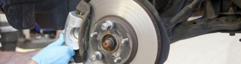 POR_QUE_CHIRRIAN_LOS_FRENOS